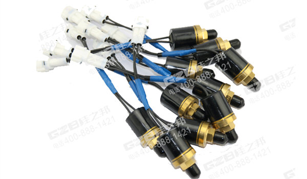 挖掘機(jī)回轉(zhuǎn)壓力開關(guān)