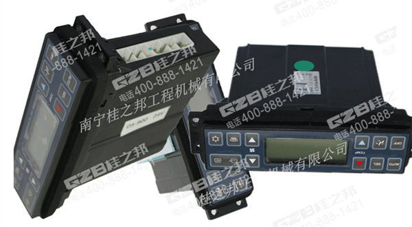 三一135挖掘機空調(diào)控制面板