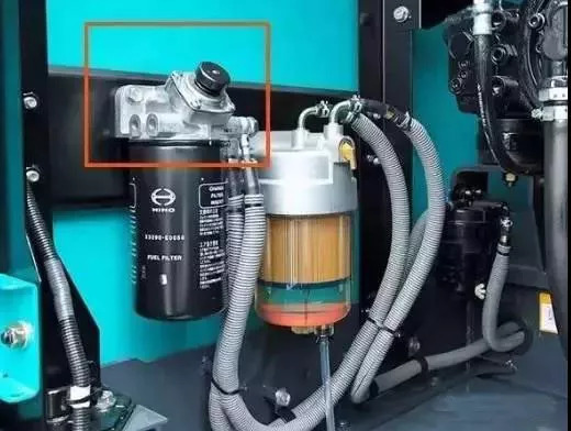 挖機發(fā)動機