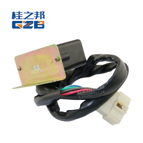 雷沃挖掘機配件60